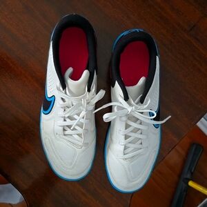 Nike Soccer Cleats Mens Size 7